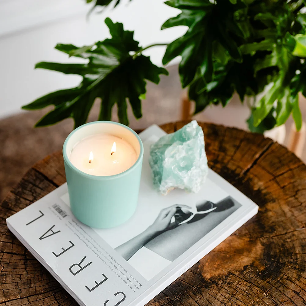 Earth & Ember 13 oz Candle: Endless Sea - Image 3