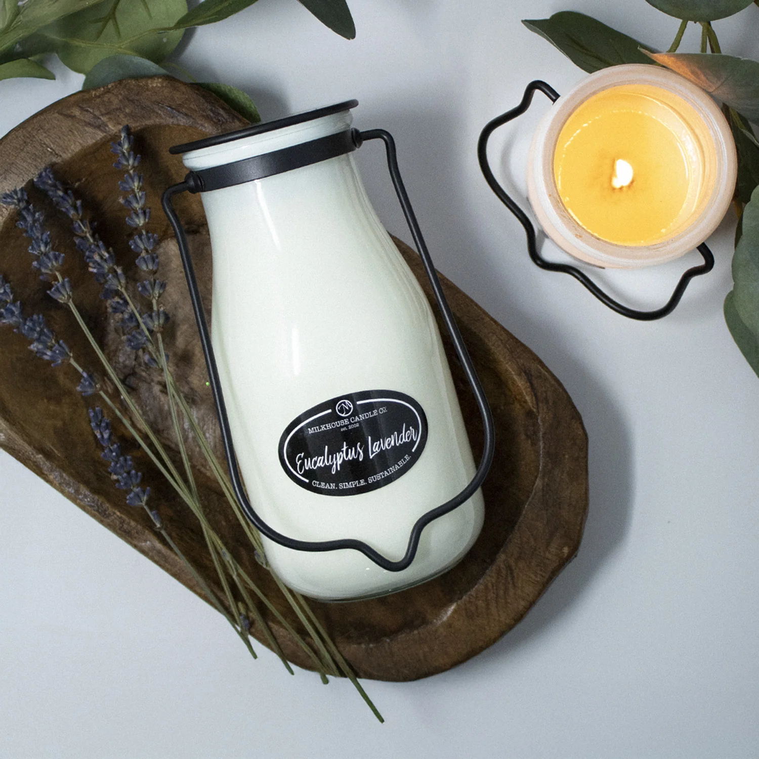 Eucalyptus Lavender Candle | 14 oz Milkbottle - Image 2